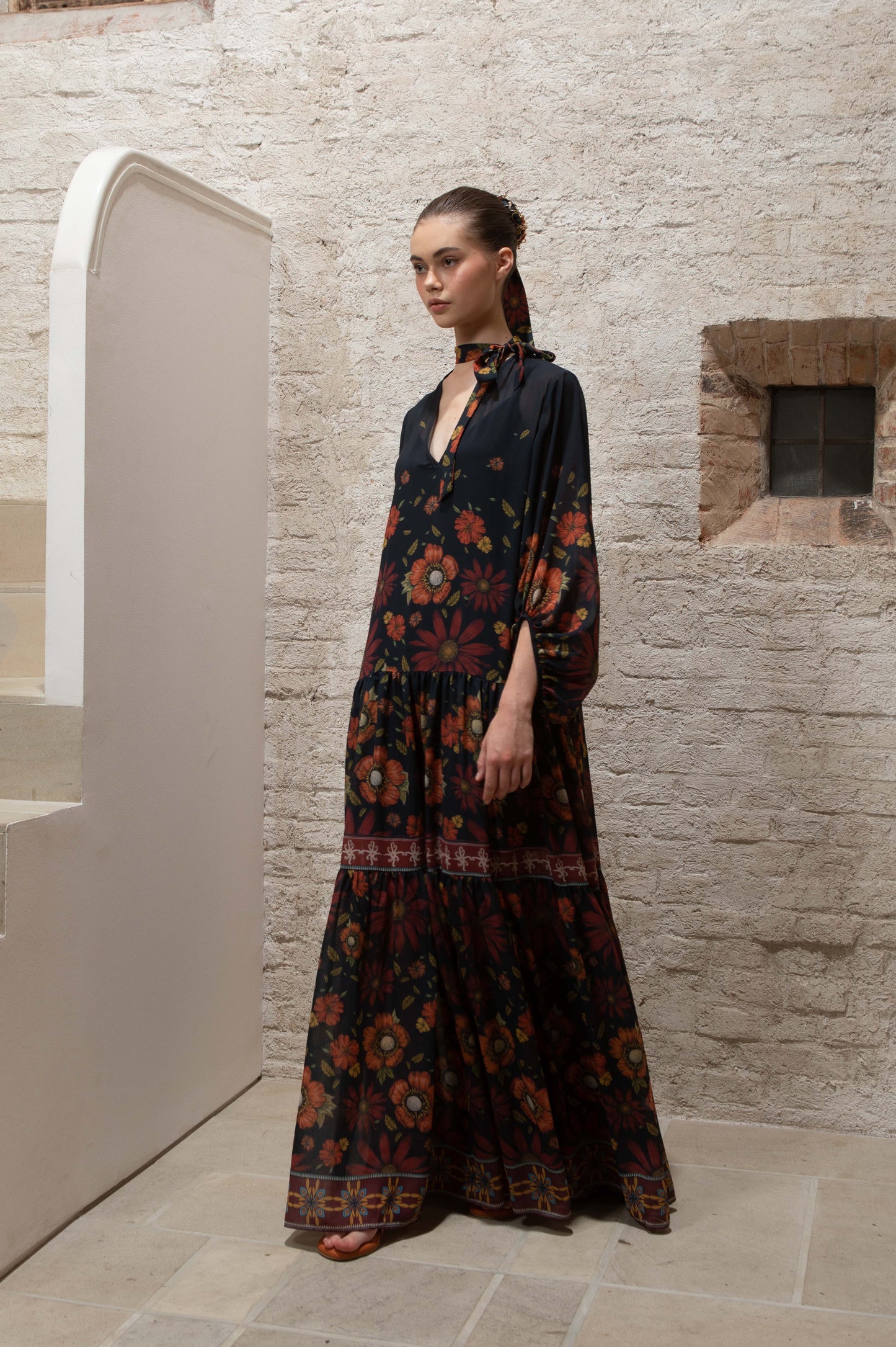 VT 8670 Rona Sifon Gathered Long-dress with Puffed Sleeve in Navy