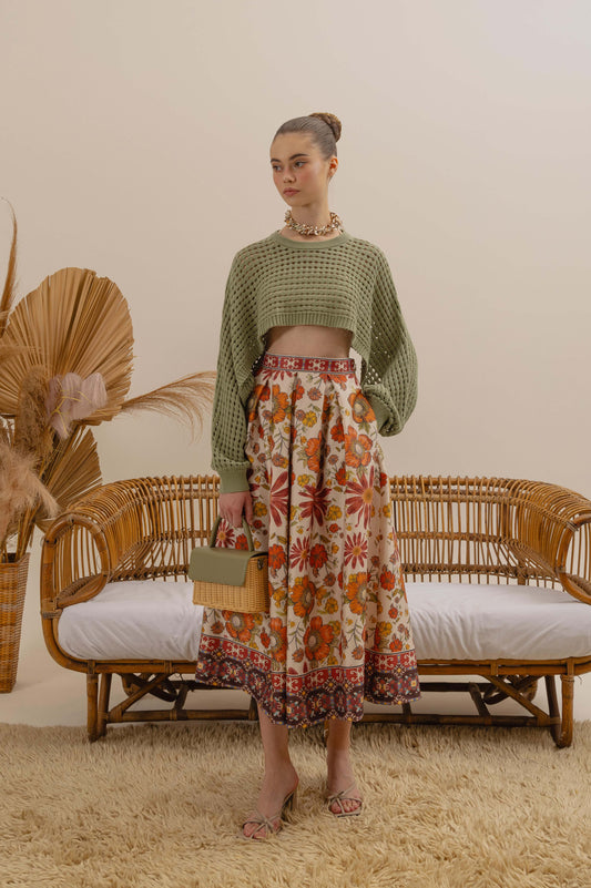 VT 8682-2 Knitted Cropped Poncho in Pistachio