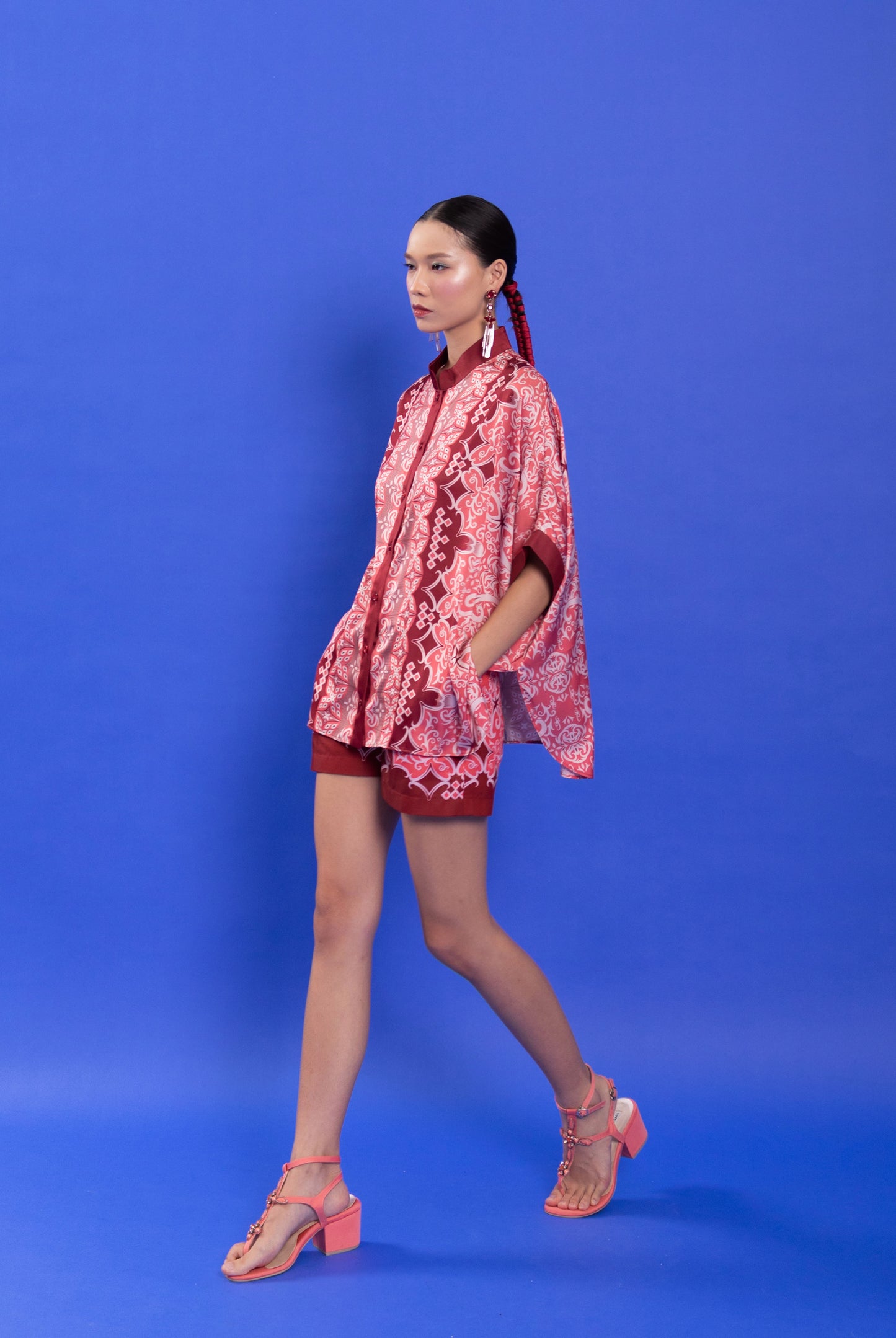 VT 8563-1 Udo Blouse