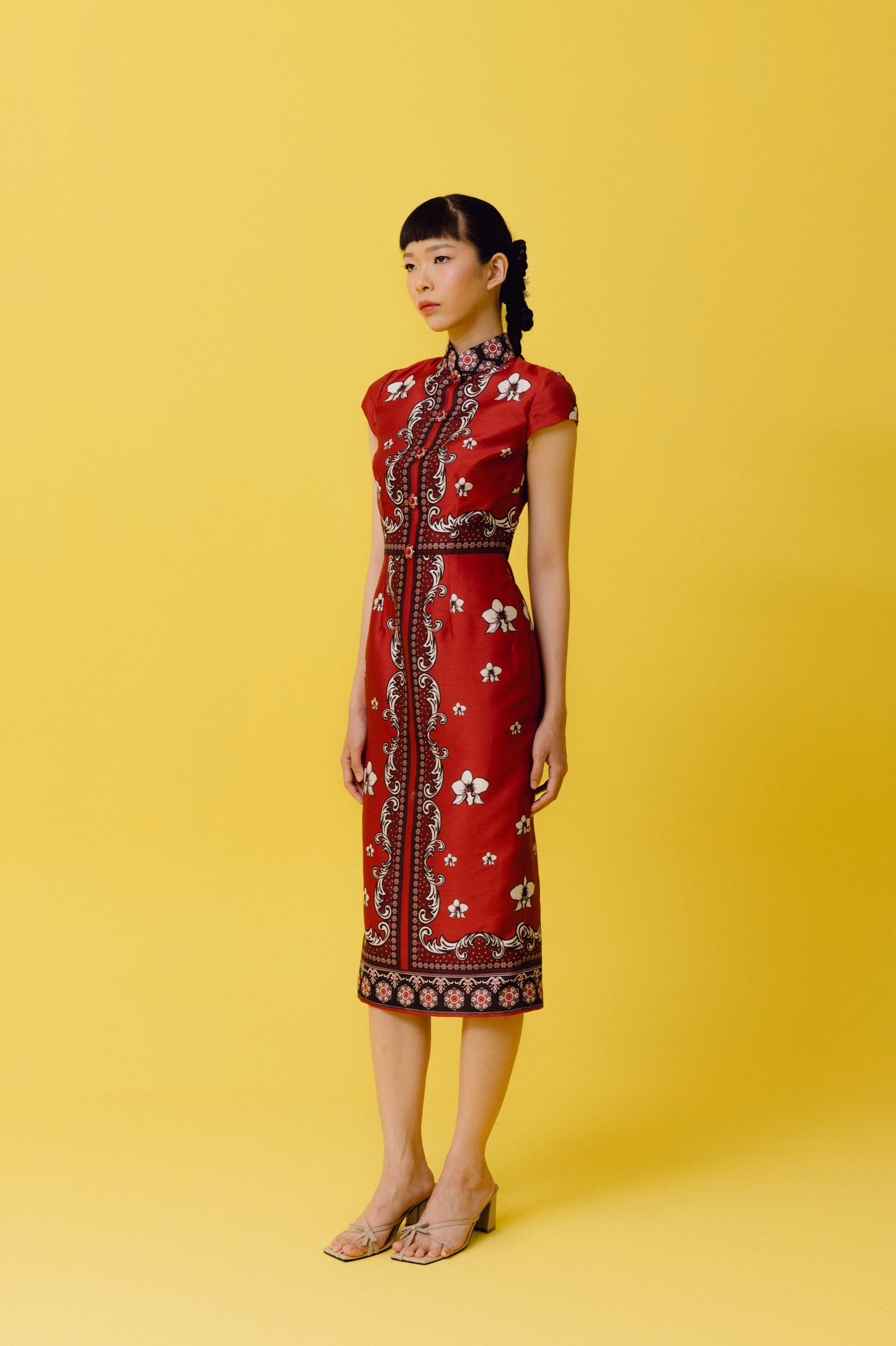 VT 8690 Lihua Shantung QiPao in Cherry