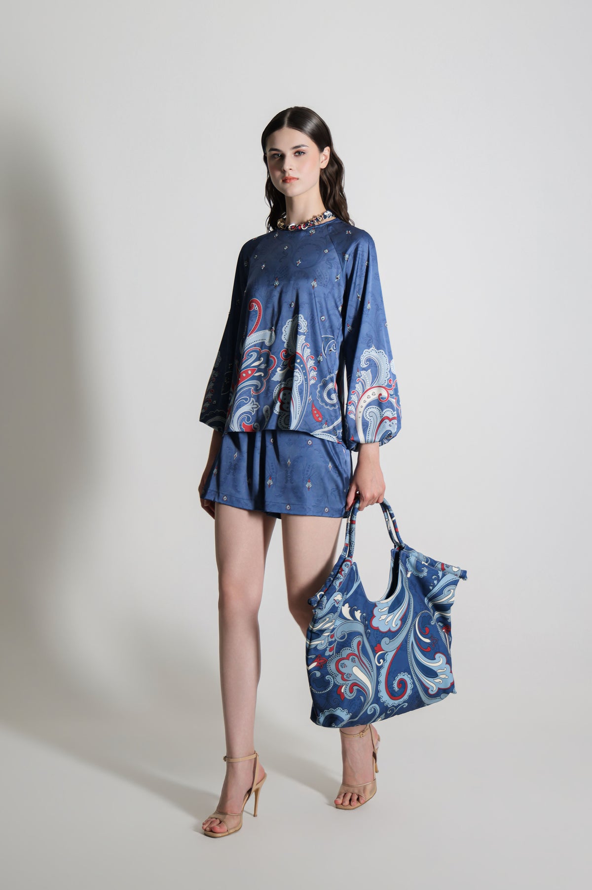 VT 8913 / VT 8914 Kanya Satin Blouse and Short Pants in Blue Set