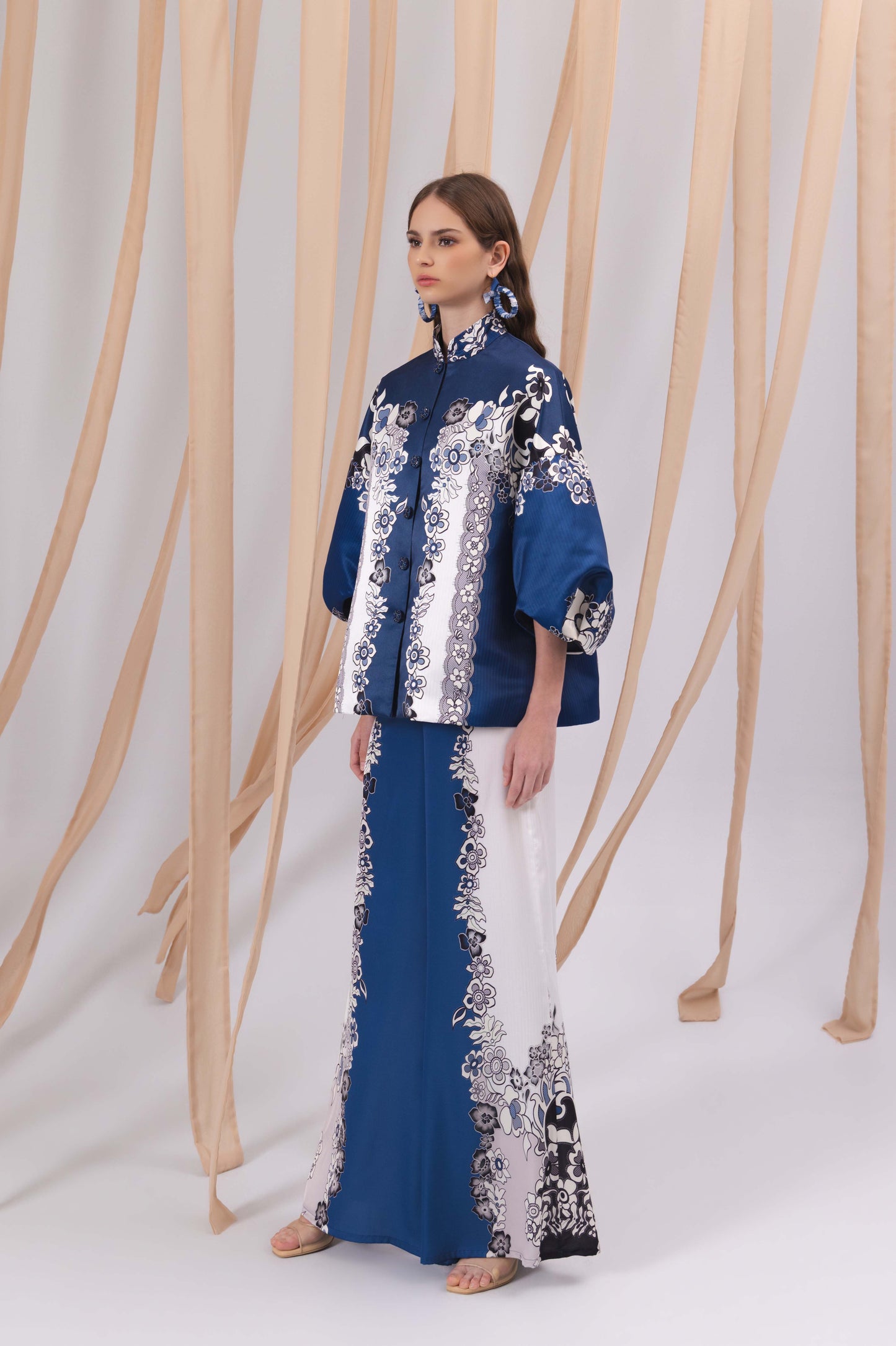 VT 8842-1 / VT 8839/7 Gendis Outer in Navy Set