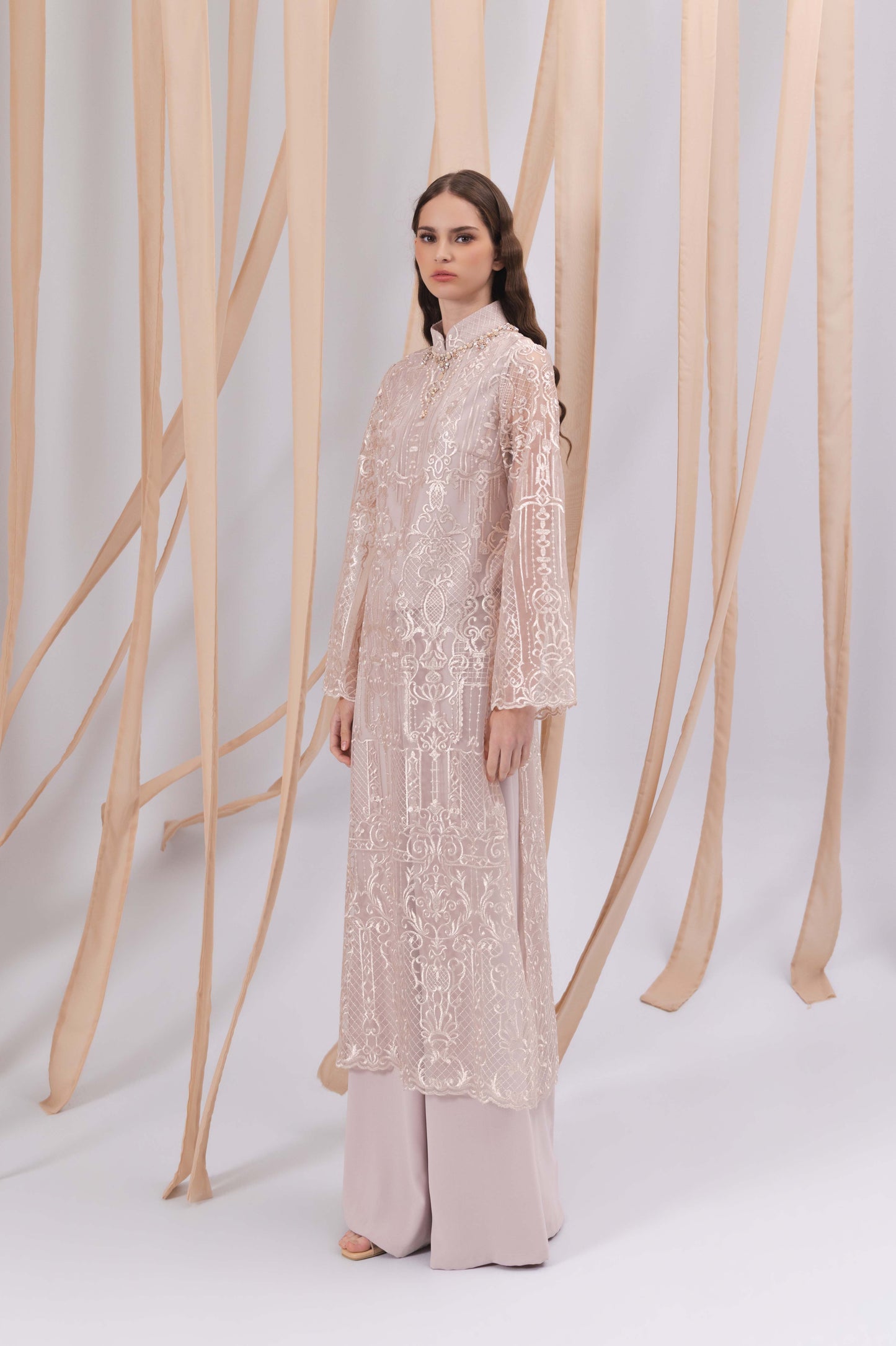VT 8846 / VT 8839-6 Embroidery Tunic in Pink Set