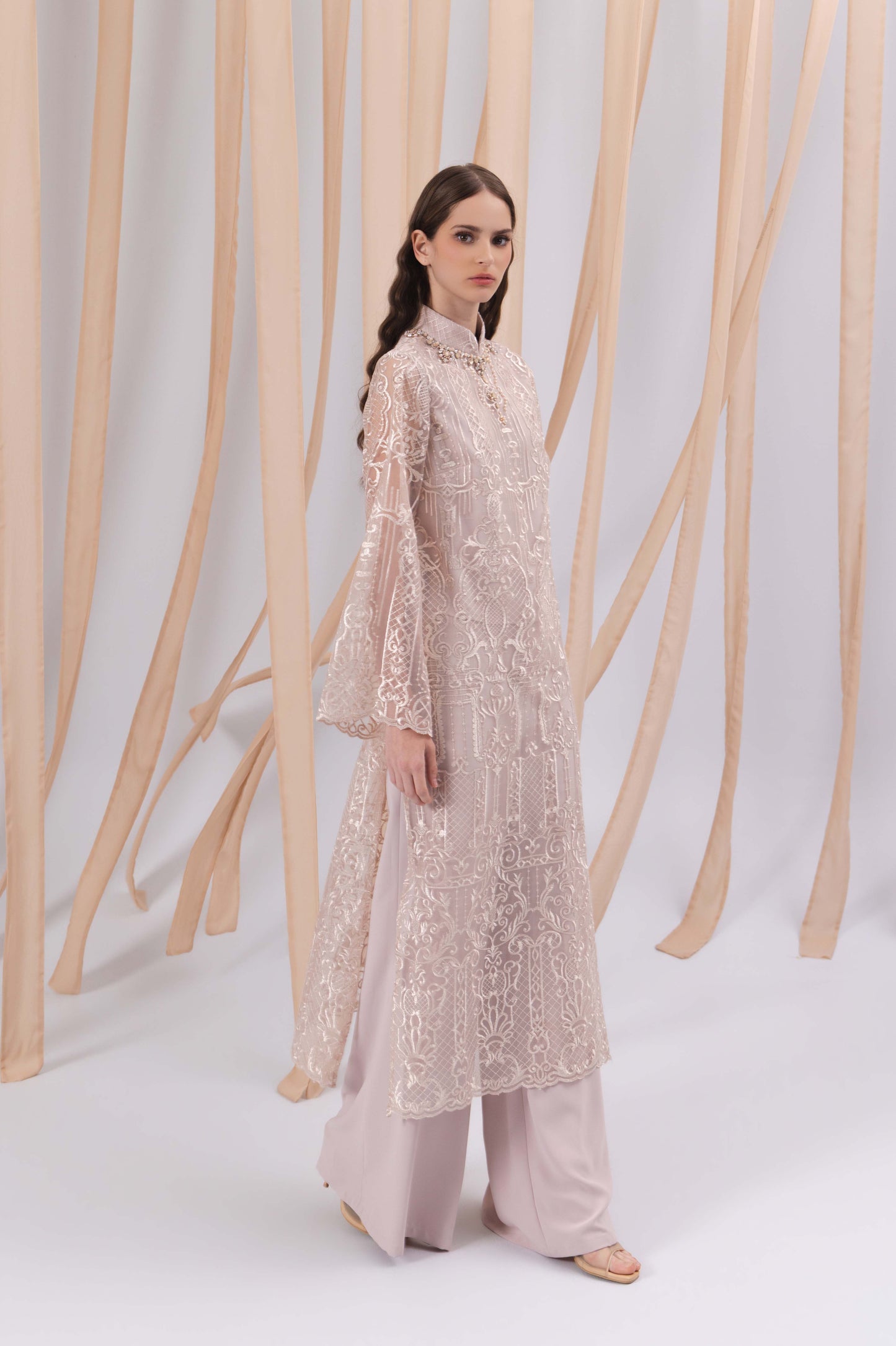 VT 8846 / VT 8839-6 Embroidery Tunic in Pink Set