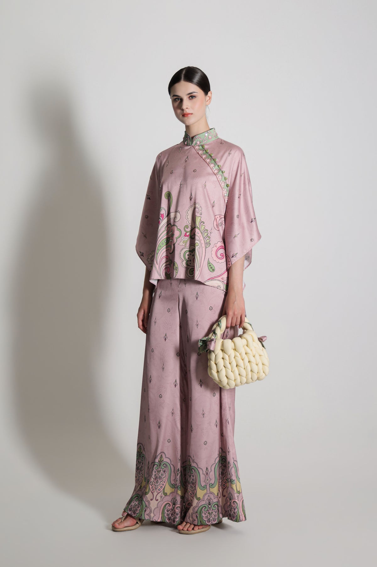 VT 8908 / VT 8909 Kanya Blouse and Culotte in Pink Set