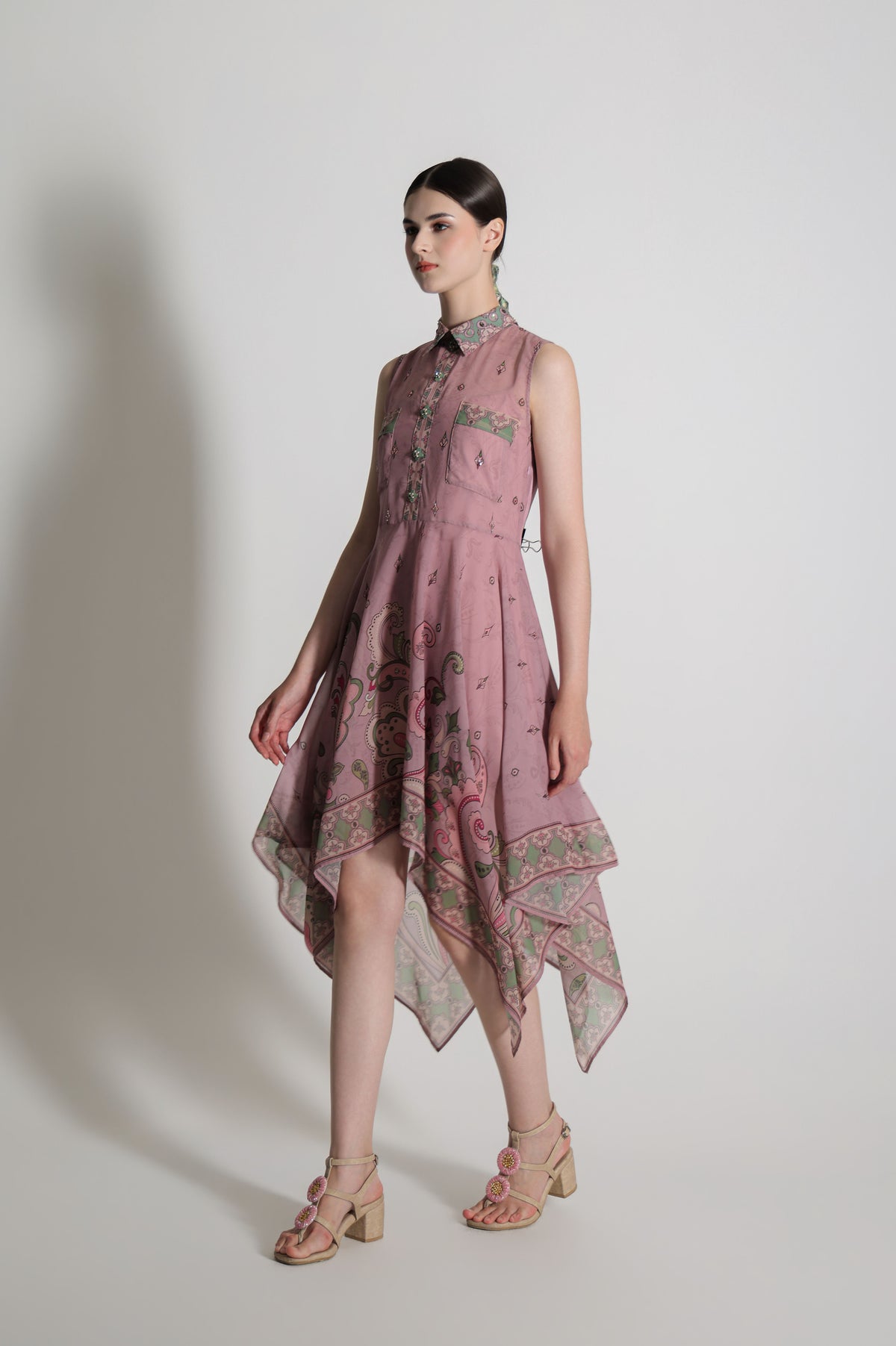 VT 8910 Kanya Chiffon Dress in Pink