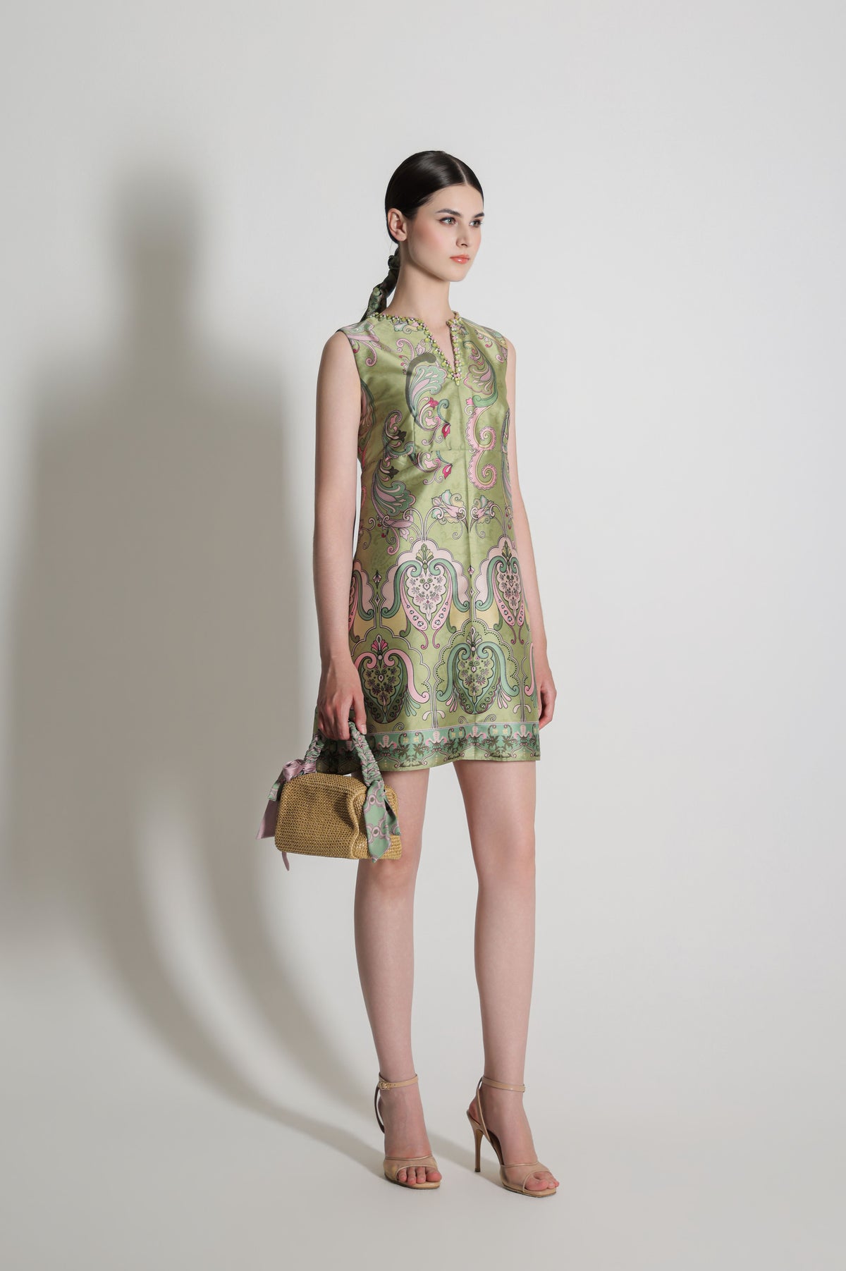 VT 8919 Sahei Tafeta Dress in Green