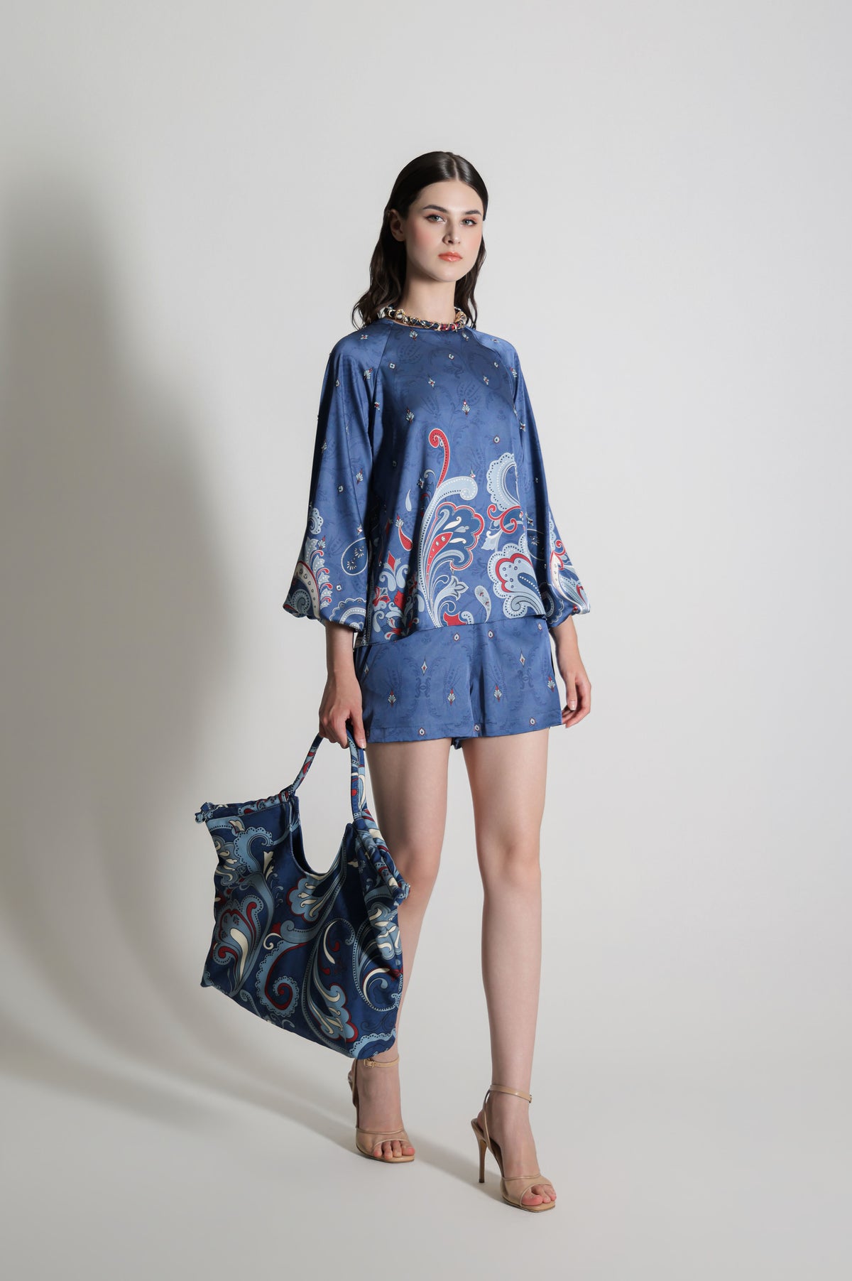 VT 8913 / VT 8914 Kanya Satin Blouse and Short Pants in Blue Set