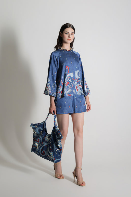 VT 8913 / VT 8914 Kanya Satin Blouse and Short Pants in Blue Set