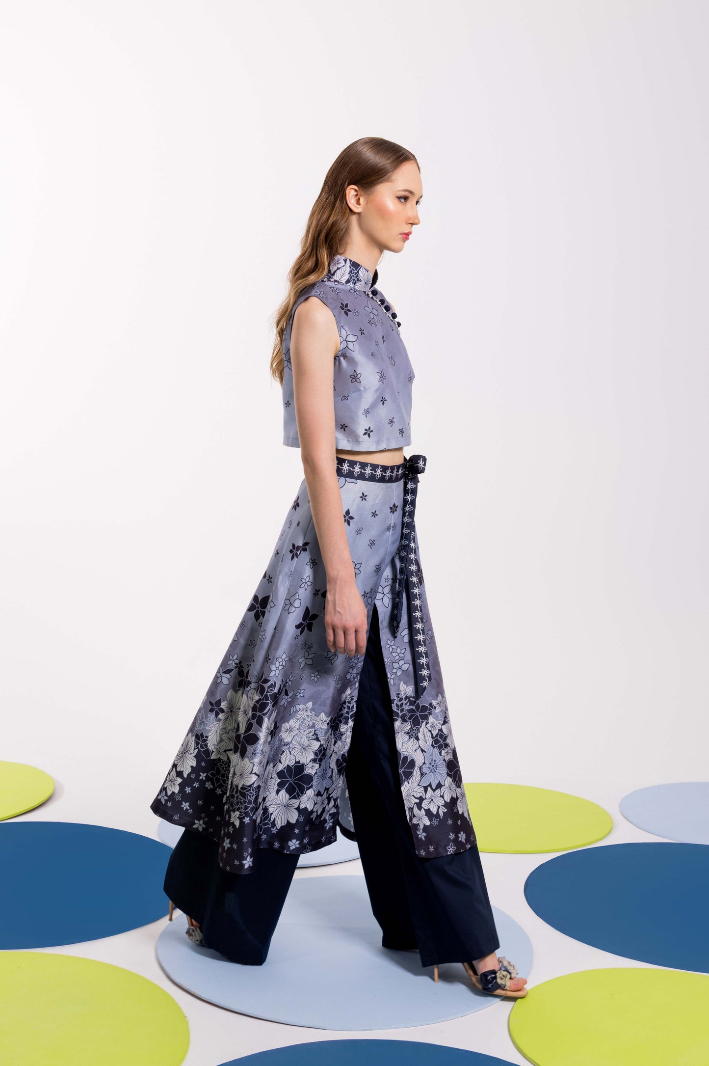 VT 8783 / VT 8784 RUNI Shantung Croptop in Navy Set