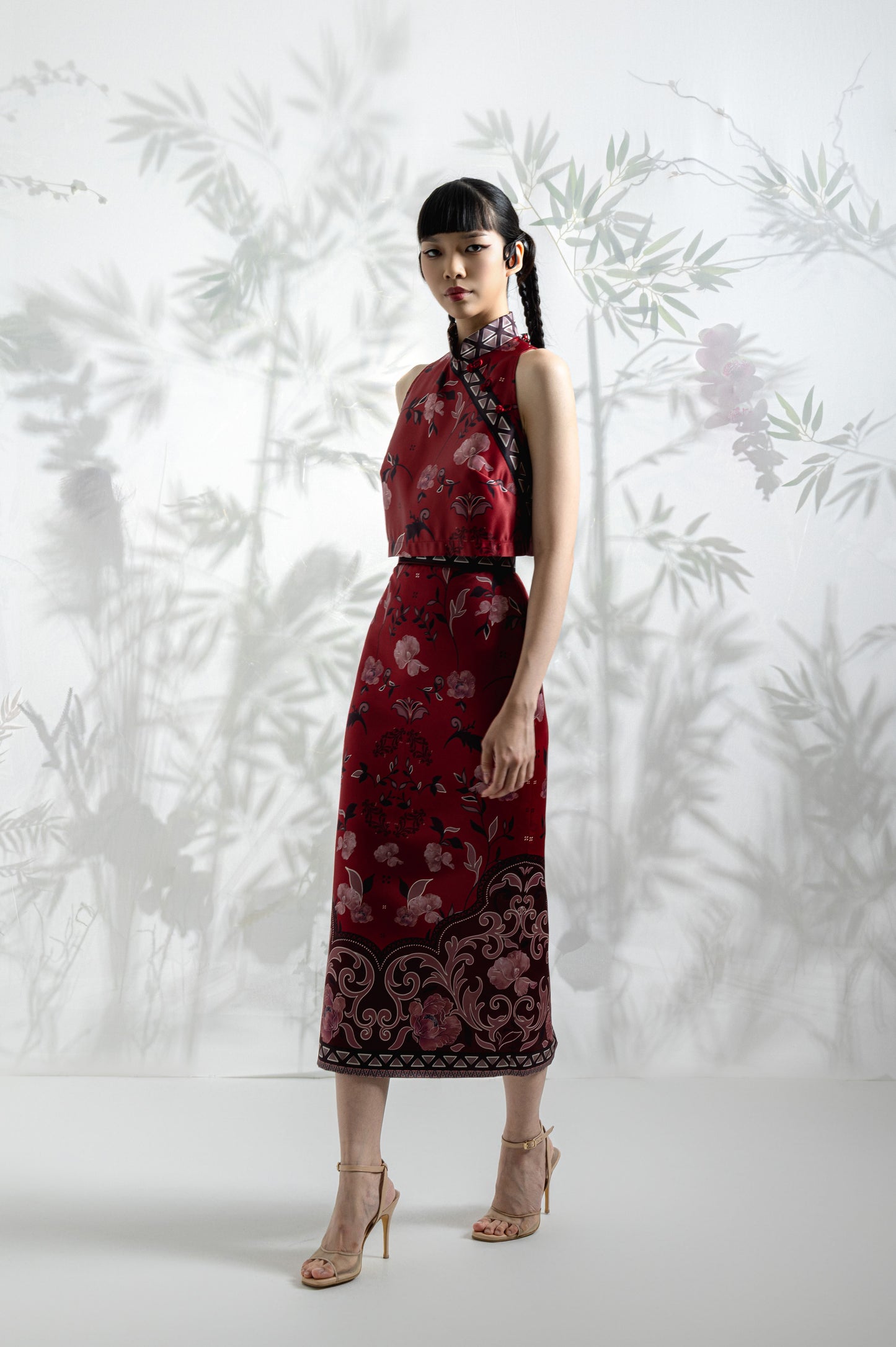 VT 8827 / VT 8778-1 Hong Duchess Crop Top Set