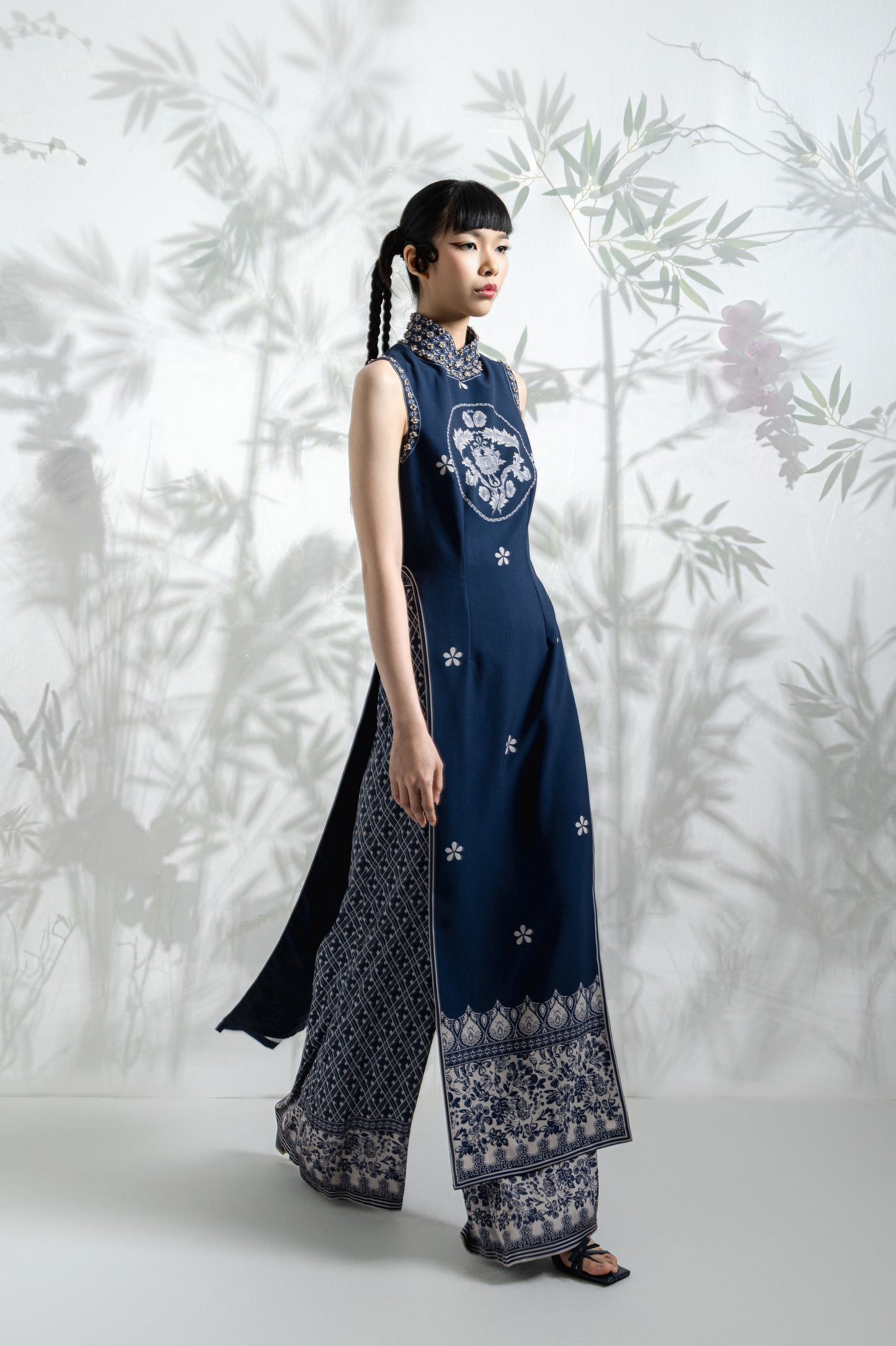 VT 8822 / VT 8776-9 Qing Crepe Long Blouse Set