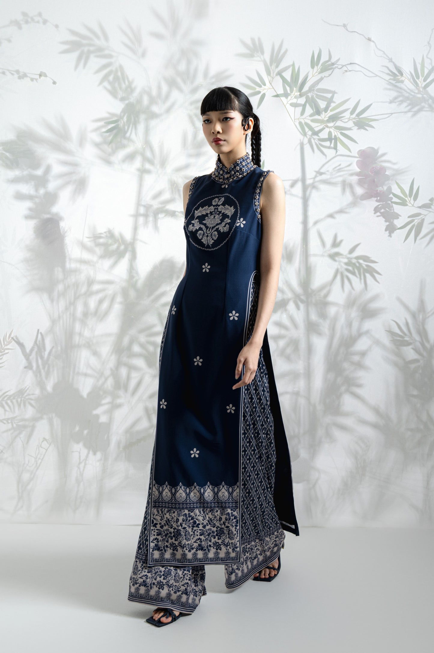 VT 8822 / VT 8776-9 Qing Crepe Long Blouse Set