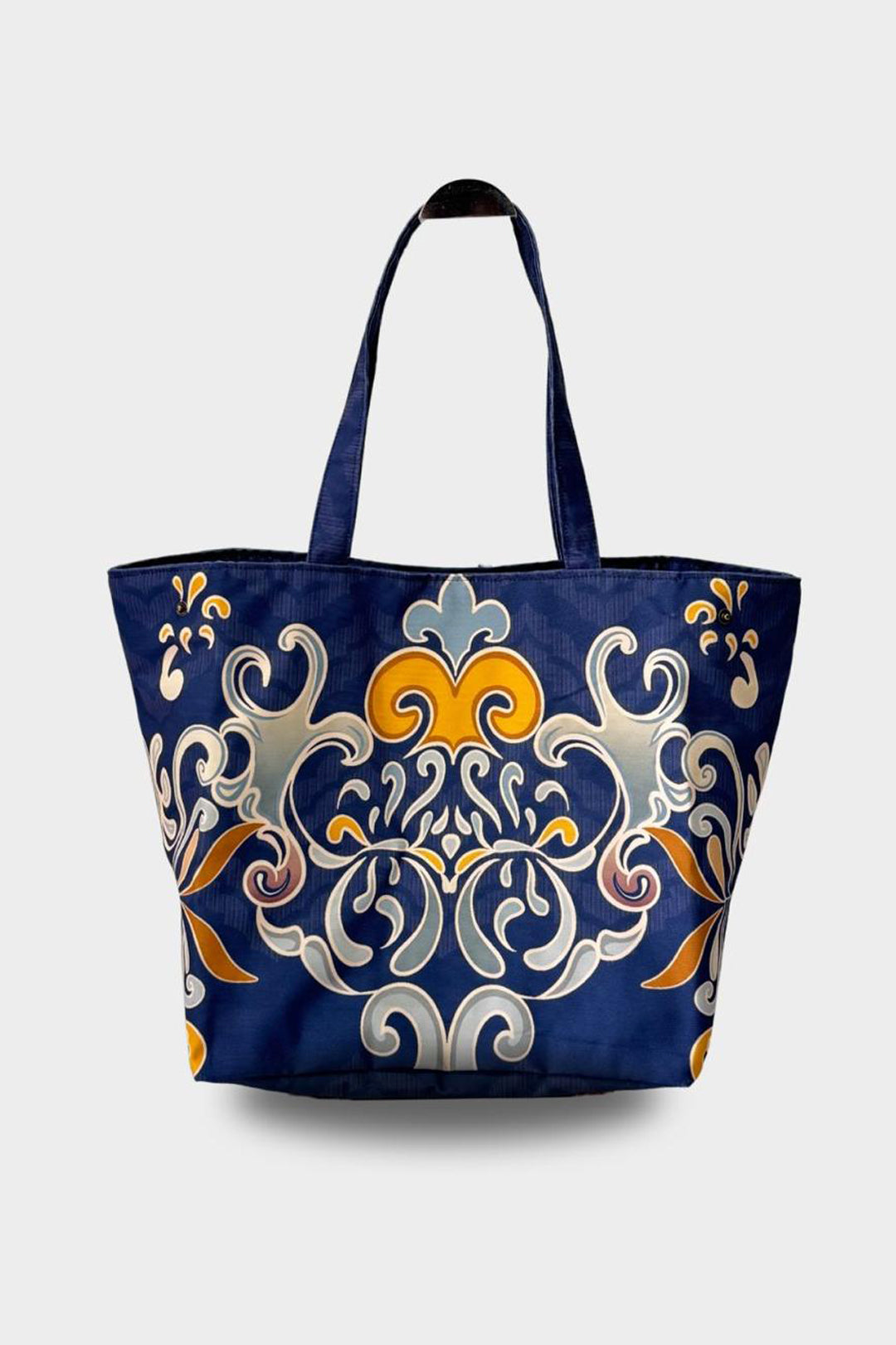 Large Tote Bags Collections
